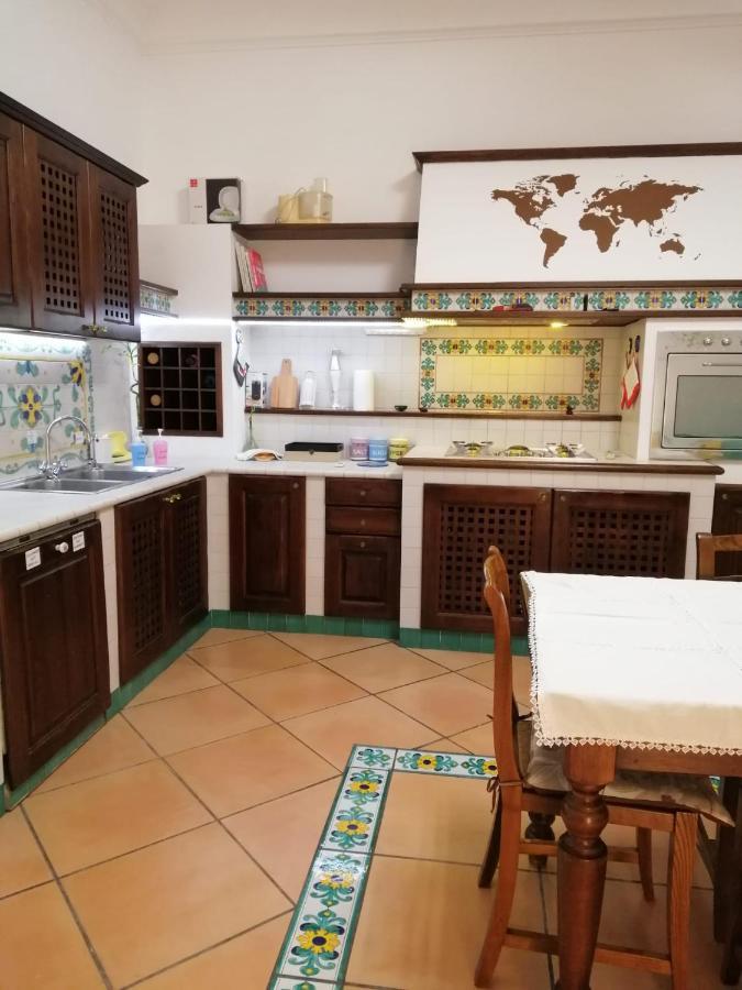 La Casa Di Tania A Napoli Apartment Ngoại thất bức ảnh